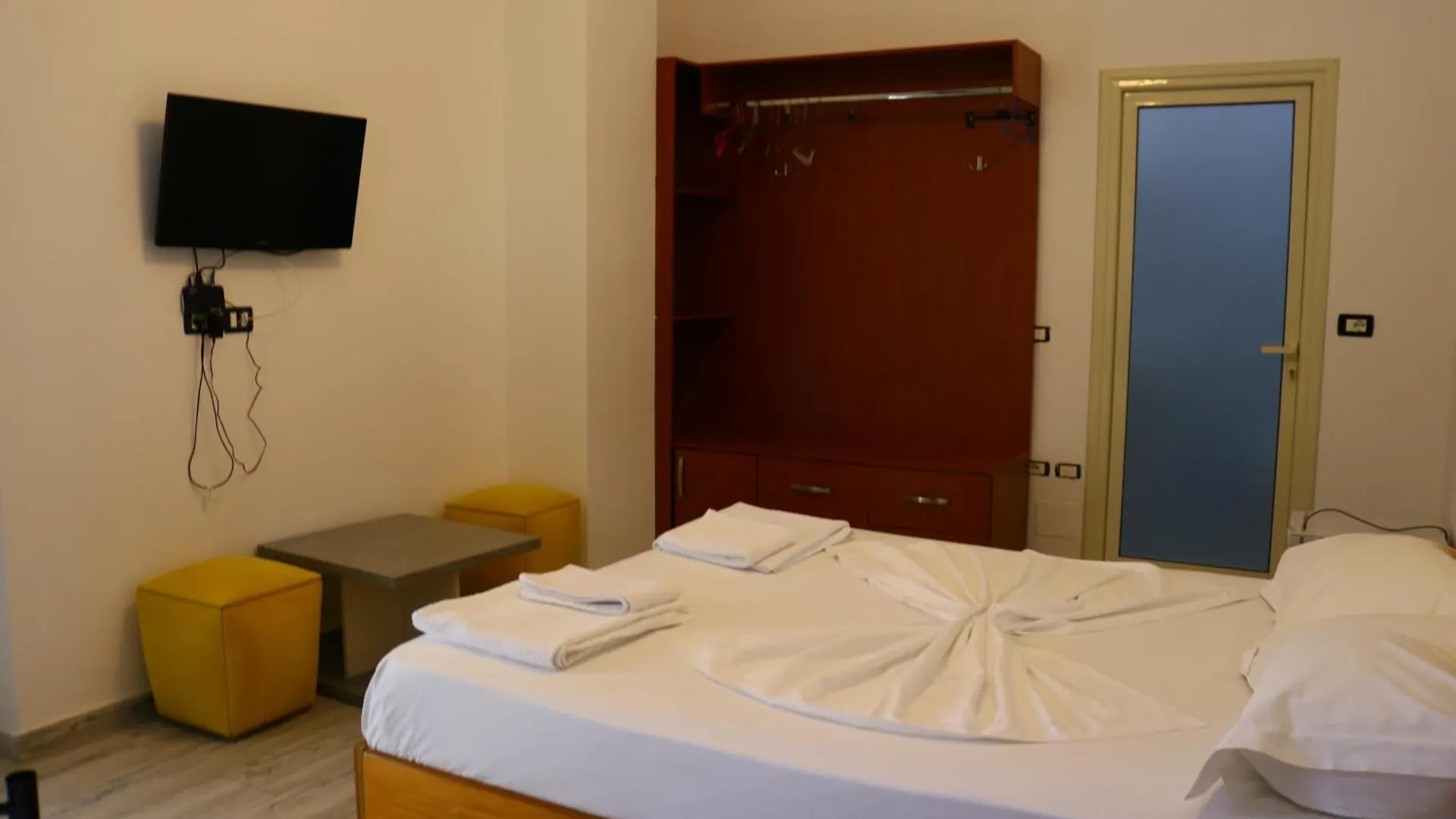 Hotel Vila Stefa Vlorë 0*,  Albanien